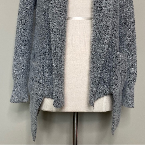 VICI Gray Knitted Chunky Fuzzy Open Cardigan, size Small - Picture 4 of 16